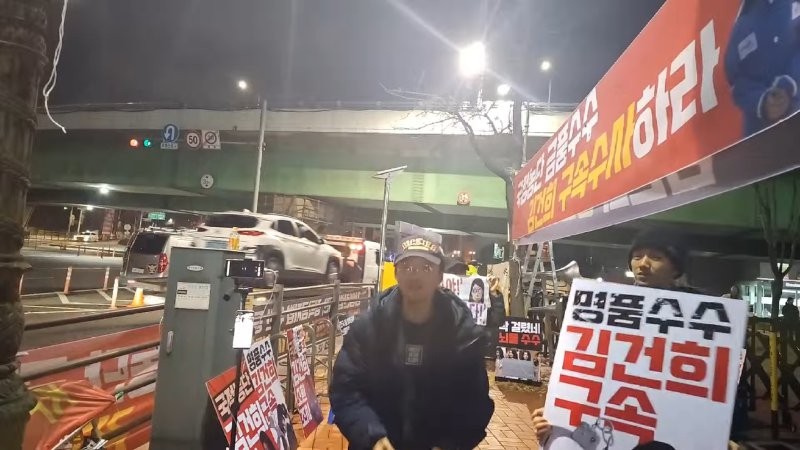 1702095794527.png