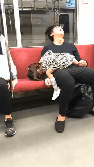 17475732351926.gif