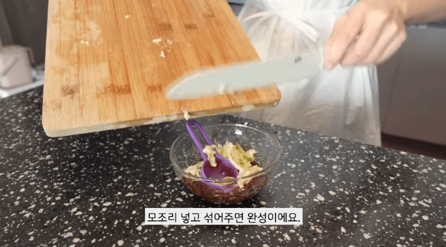 17502516239197.gif