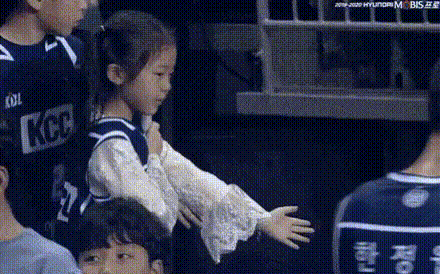 17502948459063.gif