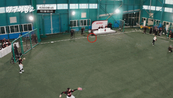 17837316209981.gif